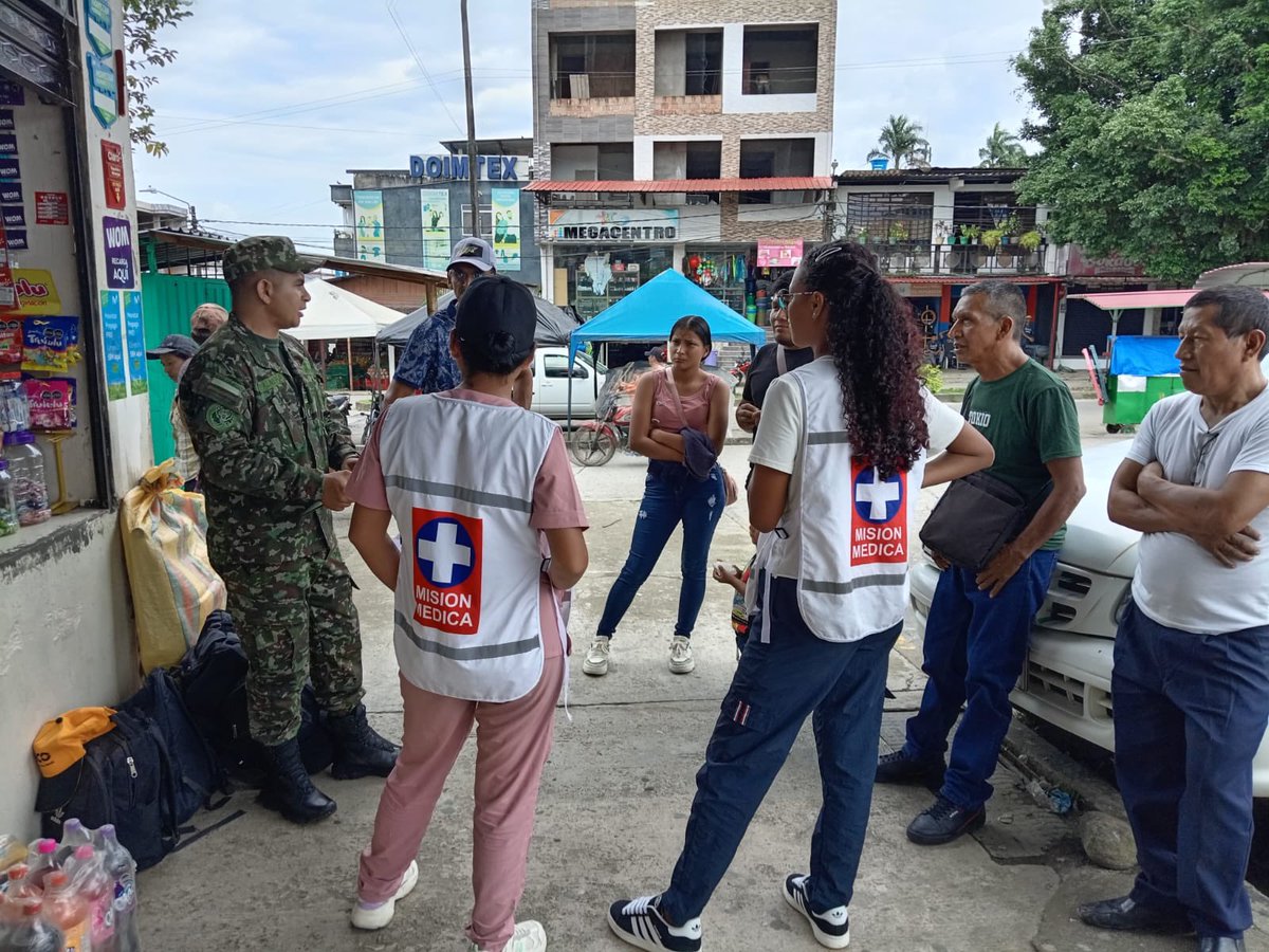 Ejercito_Div6's tweet image. 👦👧 Soldados del Batallón de Infantería N.º 58 de la #Brigada27 llevaron a cabo una jornada en el barrio Sábalo, municipio de Orito, #Putumayo, donde distribuyeron volantes para prevenir el reclutamiento forzado de niños, niñas, adolescentes y jóvenes.
📢 ¡Protejamos juntos a…