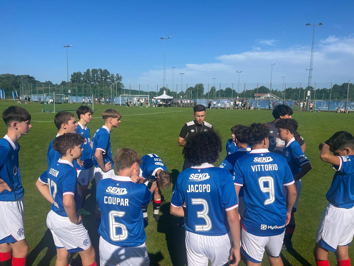 DavidHill_14's tweet photo. Top week in Gothenburg representing the club at the Gothia Cup!

Some experience 💙 https://t.co/Fo852mtRUJ
