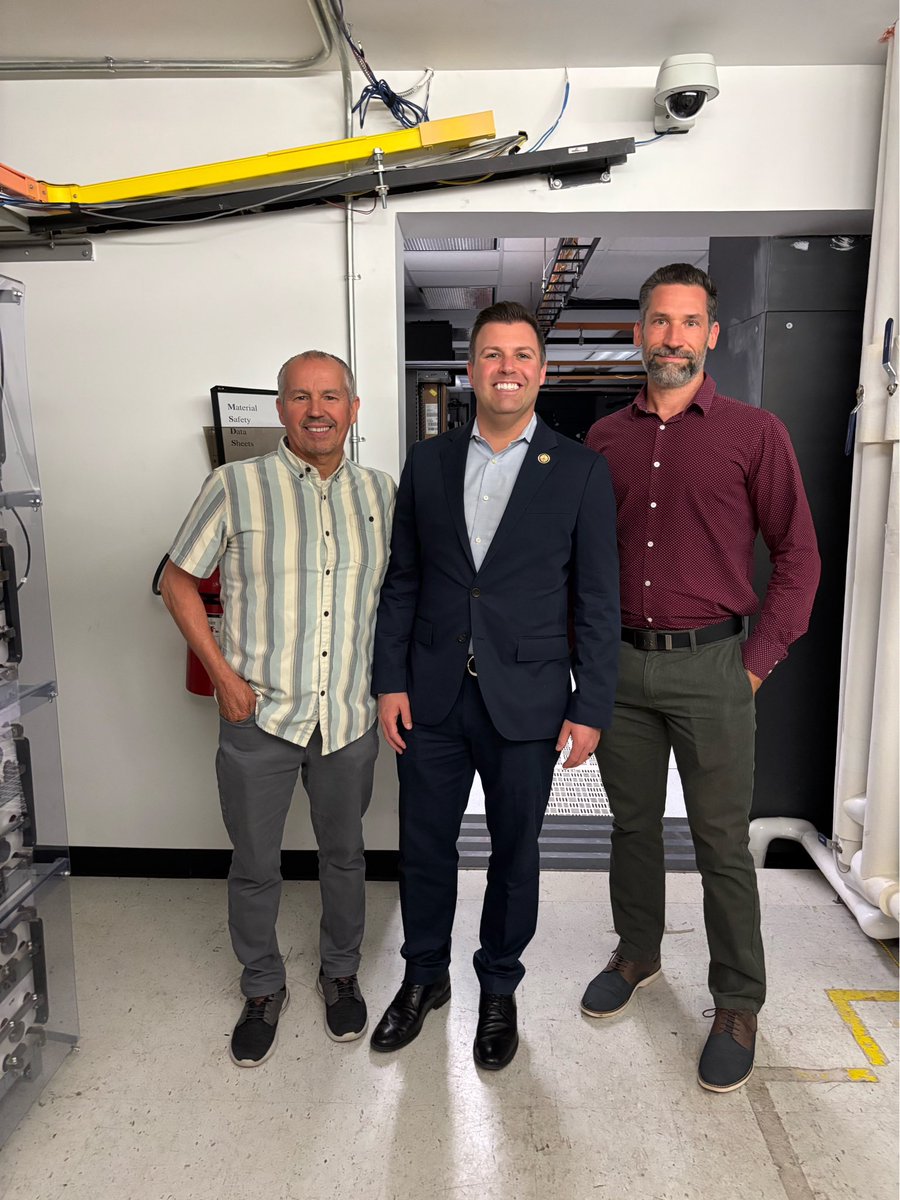 RepMackenzie's tweet image. Had a great visit with PenTeleData — a locally owned company that’s been connecting businesses and communities for over 30 years. With thousands of miles of fiber optic network, they’re helping power everything from healthcare to education to local businesses right here in the…