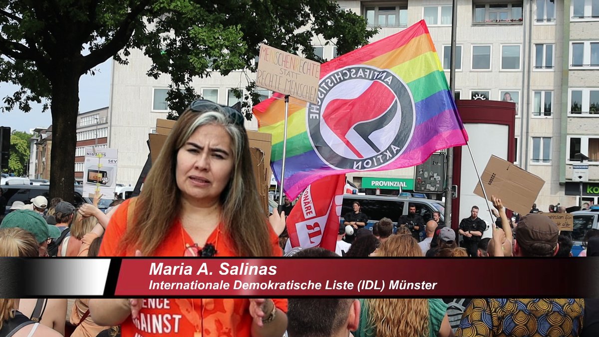 Muenstertube's tweet image. (Video) #Münster. - "Ich hoffe, dass wir diese Entwicklung wirklich jetzt stoppen können." - Maria A. Salinas, Internationale Demokratische Liste Münster (IDL) zum Aufmarsch von Nazis aus #Dortmund in Münster @promsgegennazis #noNazis #FCKNZS
youtu.be/ndxg1QJFlPs