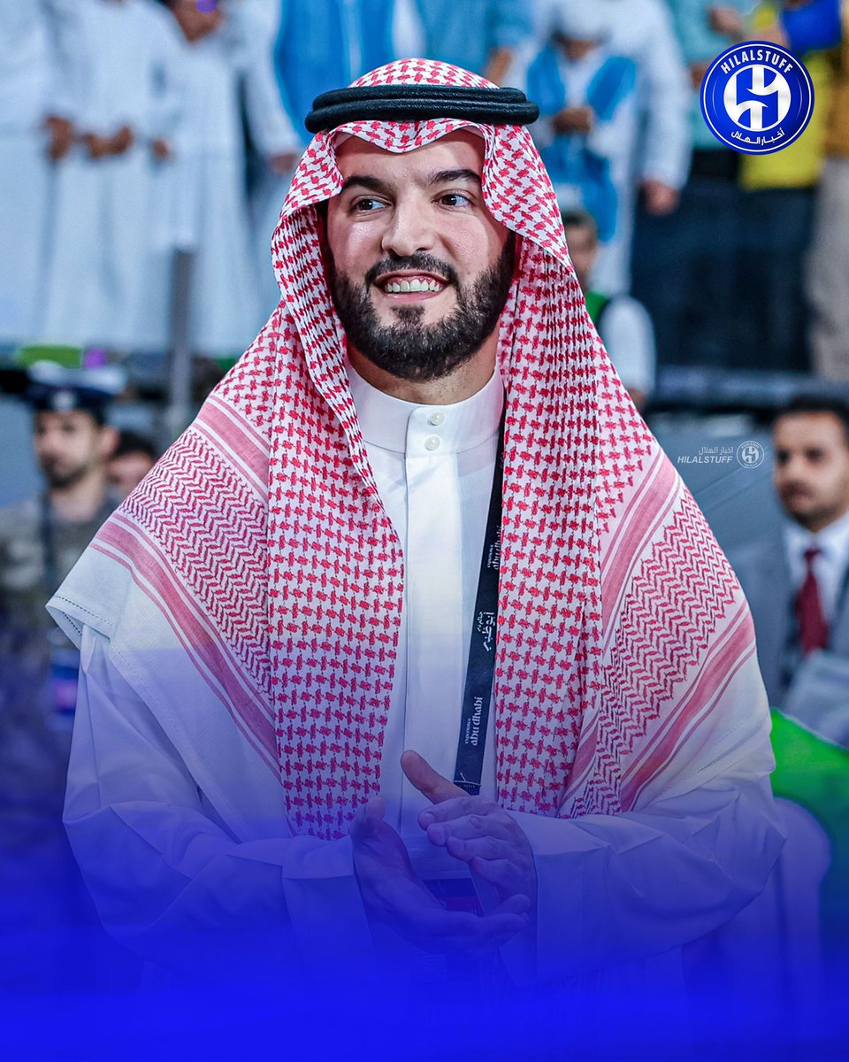 #فهد_بن_نافل 
اقسم بالله يا انه حط خشم البقرات الثلاث في التراب ….
وخلاهم يصيحون ويبكون في المنصات والصحف مثل الأطفال …
اقسم بالله يا اعتذار الهلال انه عندي يساوي الف بطولة…..
الهلاليين (يترفعون )ان ينزلون قدرهم للصغار 💙🤍💪