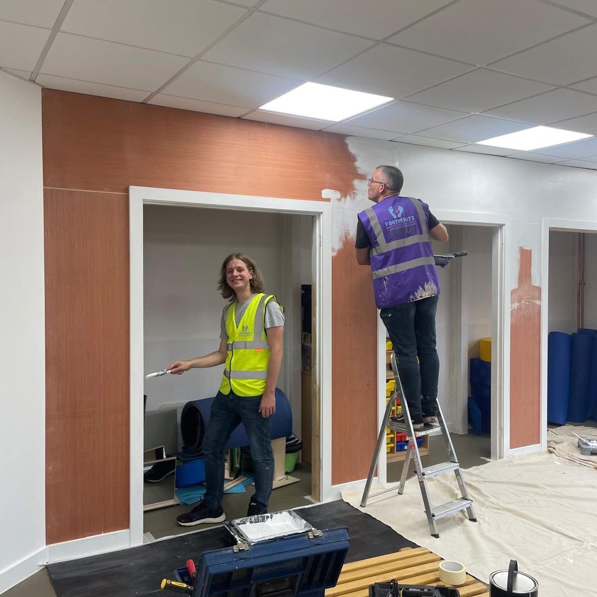 footprintscec's tweet image. On Saturday we held a Volunteer Day at our new Footprints Centre, thank you to everybody who gave us their time and worked so hard! 🙏👣