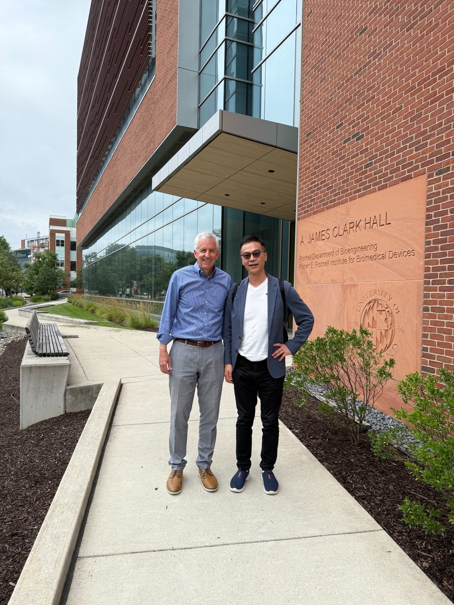 Fischell Institute for Biomedical Devices (@fischellinstumd) on Twitter photo Last week, Yu-Chen Hu, a <a href="/UMD_CHBE/">Maryland Chemical and Biomolecular Engineering</a> Ph.D. alum from Director's Bentley’s lab, visited campus and toured the Fischell Institute.
He’s now Dean of Engineering at Tsinghua University in Taiwan—a proud moment for ChBE, UMD, and the global engineering community. 🌍🎓 Last week, Yu-Chen Hu, a <a href="/UMD_CHBE/">Maryland Chemical and Biomolecular Engineering</a> Ph.D. alum from Director's Bentley’s lab, visited campus and toured the Fischell Institute.
He’s now Dean of Engineering at Tsinghua University in Taiwan—a proud moment for ChBE, UMD, and the global engineering community. 🌍🎓