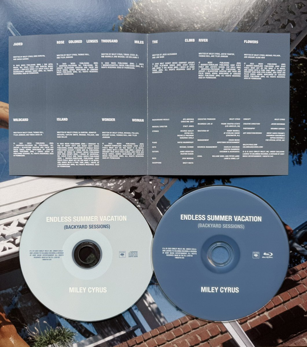 06ogmc's tweet image. ENDLESS SUMMER VACATION//BACKYARD SESSIONS (cd/bluray)

@MileyCyrus