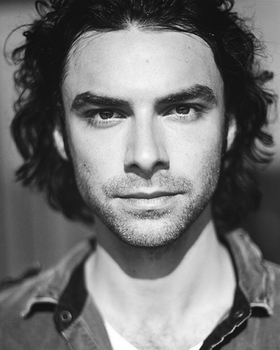 TurnItDownSometimes - Aidan Turner 💫 tweet media