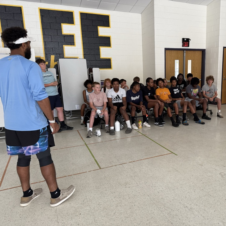 SanLee Middle School tweet media