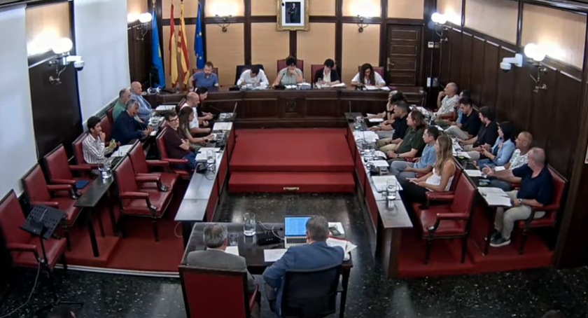 S'aprova al #plegramenet el conveni de transport adaptat esporàdic per persones amb discapacitat i mobilitat reduïda de santa Coloma de Gramenet. 🌹
#SantaColoma