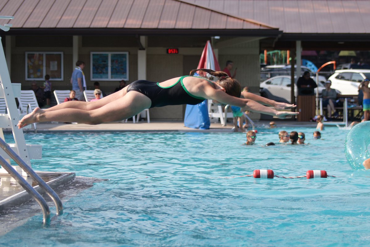 SwimAmherst's tweet image. 2025 Donut Day pics 4.0