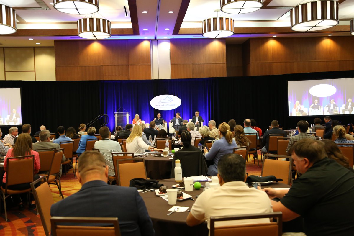 KyChamber's tweet image. Brian Pulito of @IBM, Kevin Nolan of @GEAppliancesCo, Jeff Guan of @uofl, and Jean Chick of @Deloitte discuss the opportunities and risks of adopting AI in the workplace. The panelists emphasize that leveraging AI is essential for staying competitive and driving innovation—and…