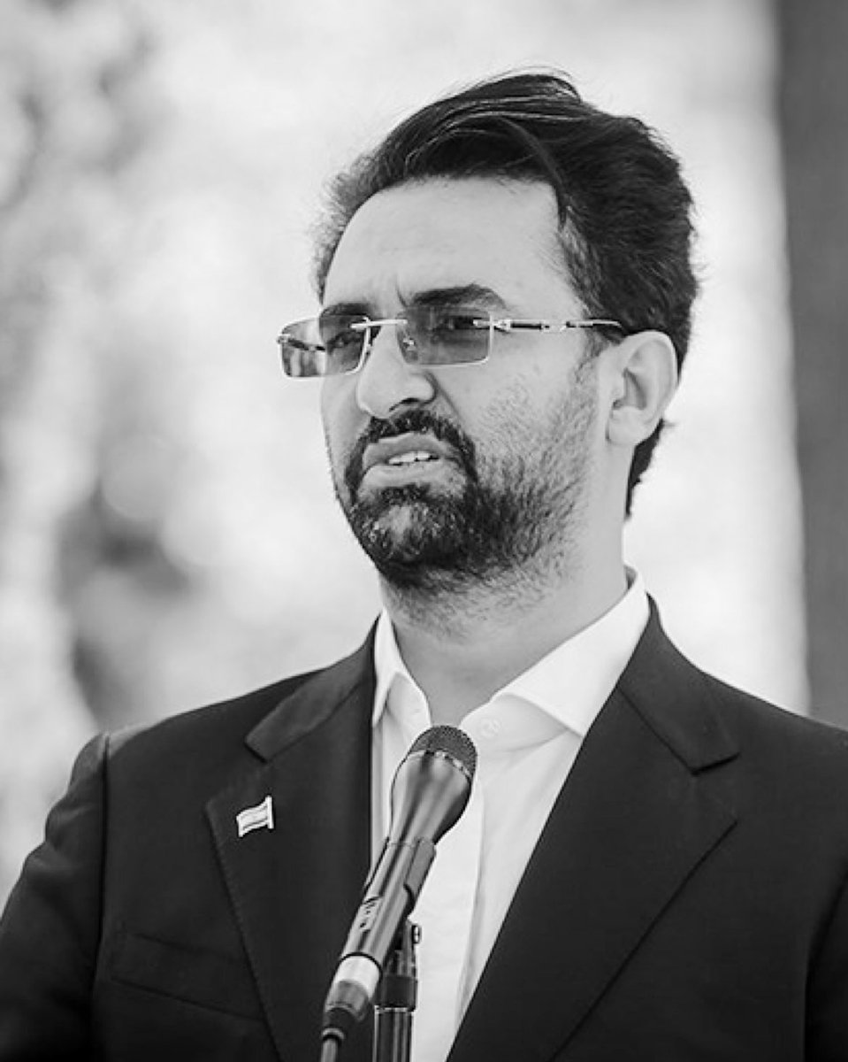 EELKHAN1's tweet image. آقای جهرمی به زعم شما طالبان کشور را دست نگرفت… اما تا شما آمدید آنتن رفت، برق رفت، آب رفت، نت رفت، گویی مغول به ایران حمله کرد.