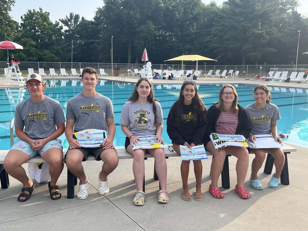 SwimAmherst's tweet image. 2025 Awards pics 3.0