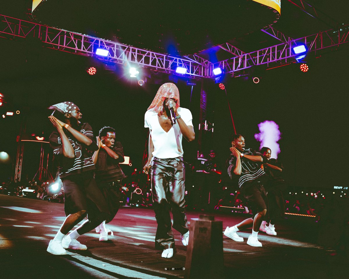 dwpacademyworld's tweet image. We do it with passion, energy and an outstanding performance. Congratulations @bigkumzlivve w/ @blacksherif_ 
@_afrodrone @afronetwork2 @realordy  
#dwpacademy #shareacoke #shareacokewithblacksherif