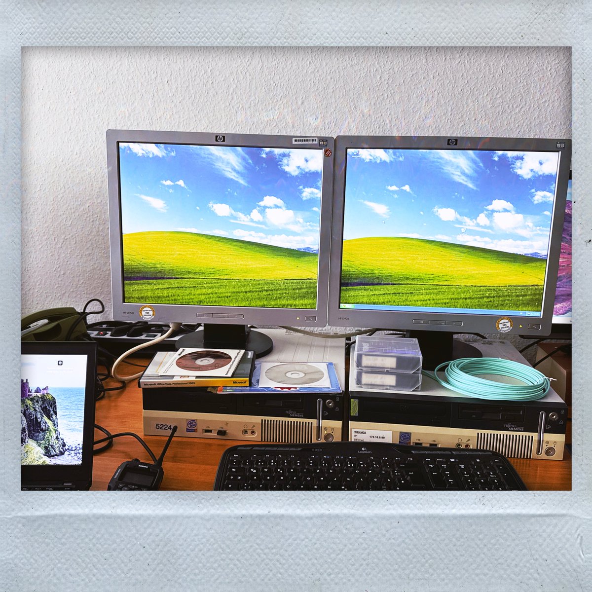 deccomputers's tweet image. Something I haven't had or see for a long time: a dual-head Windows XP system.