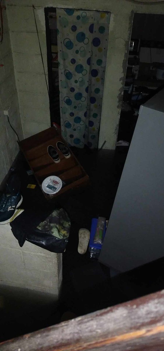 #TyphoonCrising is crazy, never have experienced this in my house but it is what it is, hopefully the storm calms down and I'll be able to fix things up and rest easy soon. 

Stay safe everyone! <a href="/monad/">Monad ⨀</a> <a href="/Filipinads/">FilipiNADS</a> ON TOP!