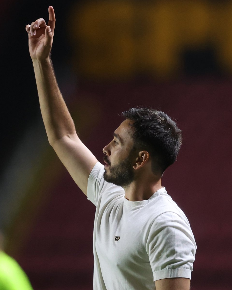 Davide Ancelotti terá, pela primeira vez, uma semana de treinos com o elenco do Botafogo.

De nove treinos até o momento, dois deles foram regenerativos. Ou seja, foi mais conversa com lideranças, reuniões, atividades com vídeos de estudo de adversários.

Mas, a partir de amanhã,