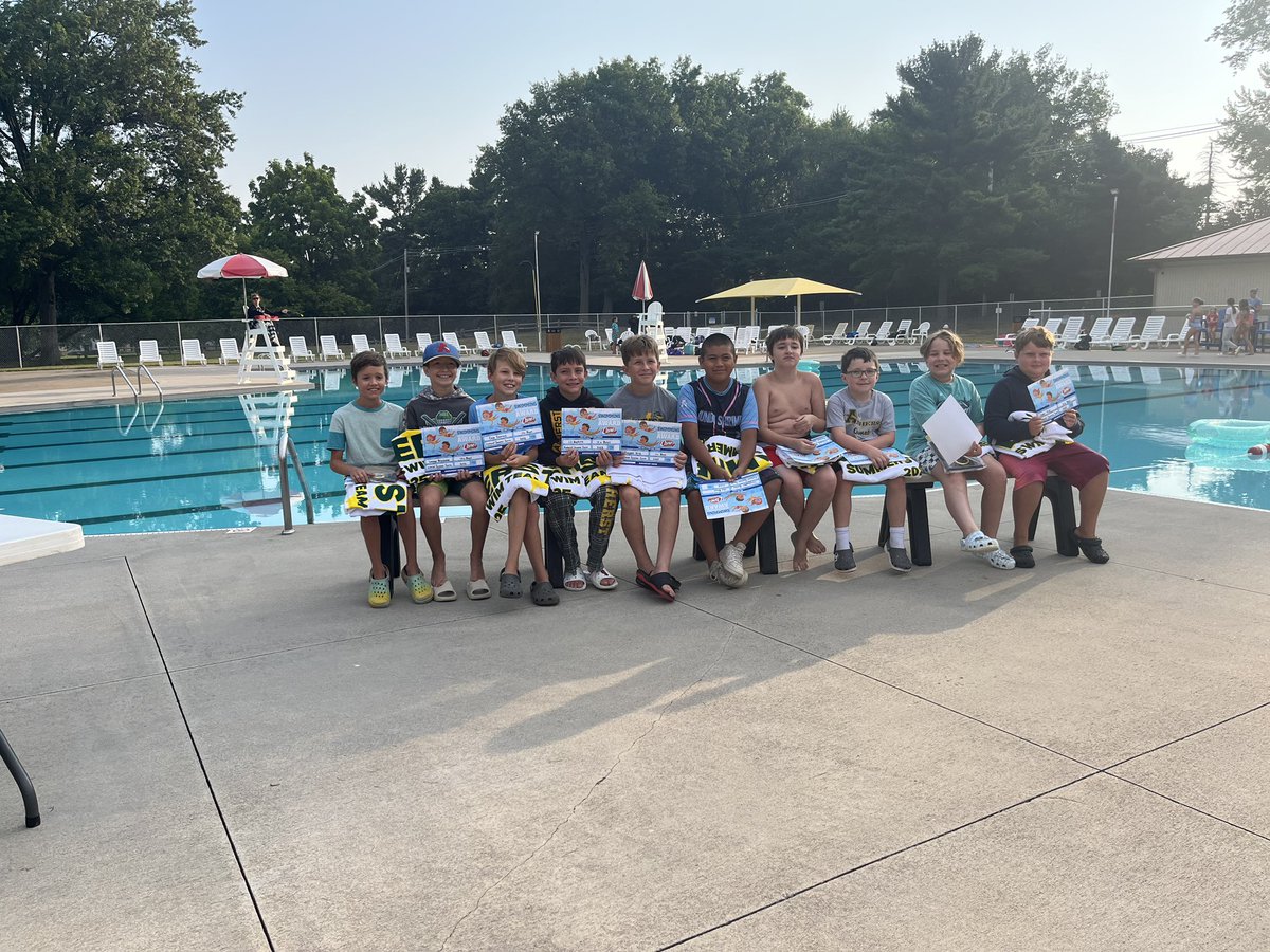 SwimAmherst's tweet image. 2025 Awards Day pics 2.0