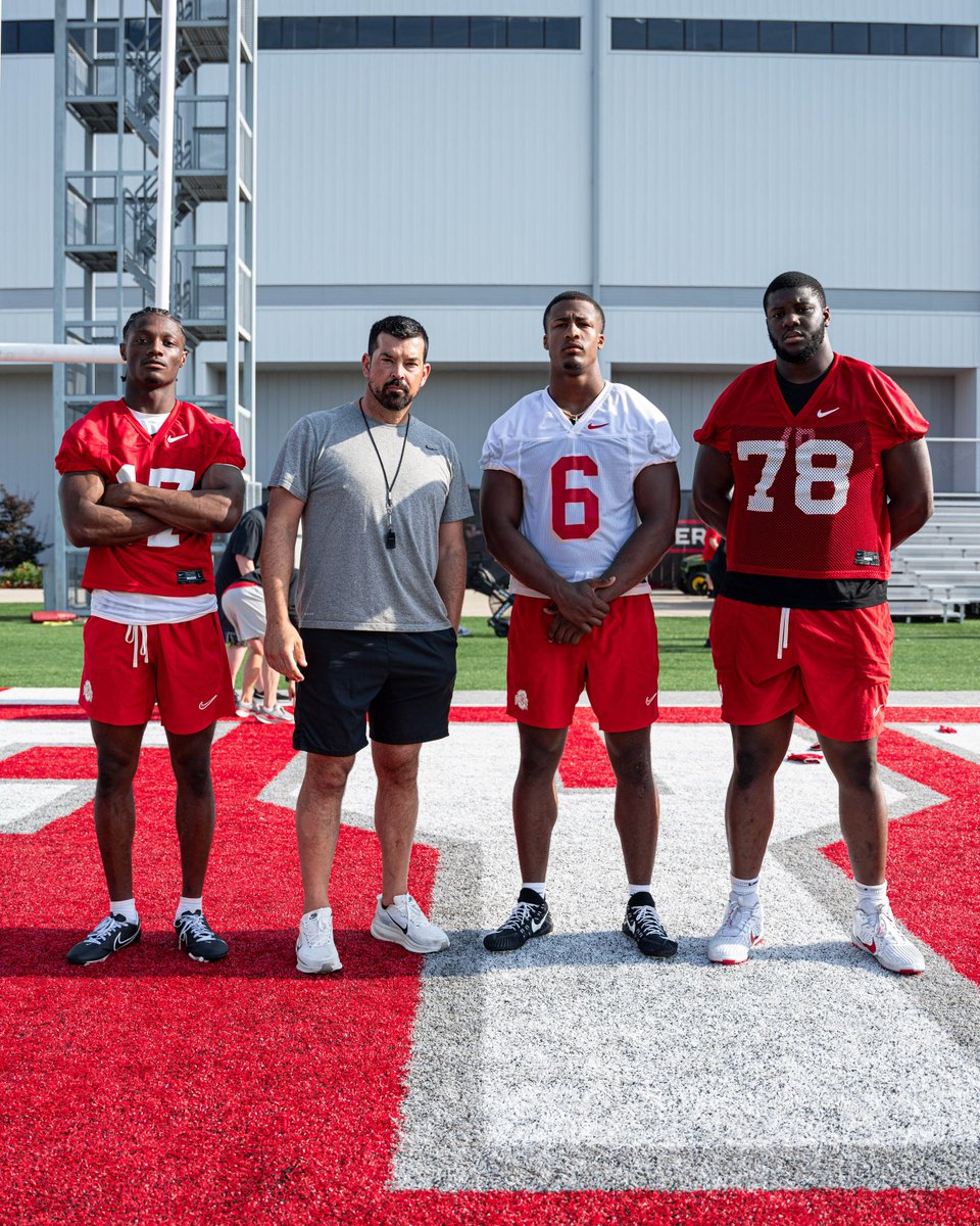 OhioStateFB's tweet image. Week 4️⃣ Dudes of the Week 😤
🌰 @carnelltate_
🌰 @sonnystyles_
🌰 @EthanOnianwa