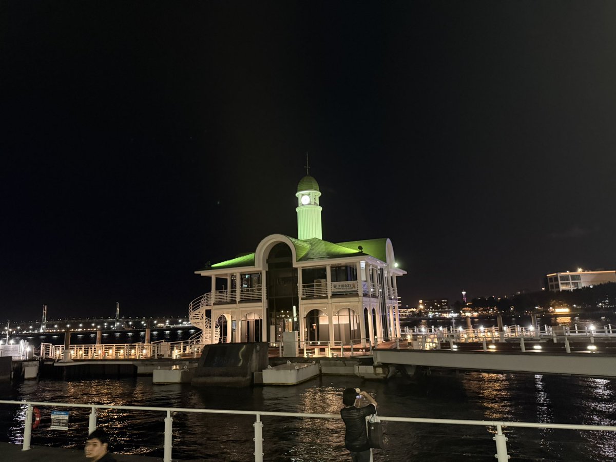 Yuriko_m's tweet image. 今夜はアイドルマスター20周年オーケストラコンサート@パシフィコ横浜へ。
東京フィルハーモニー交響楽団が演奏するアイマス楽曲たちはさすがスケール感があって心に響きました🎶…