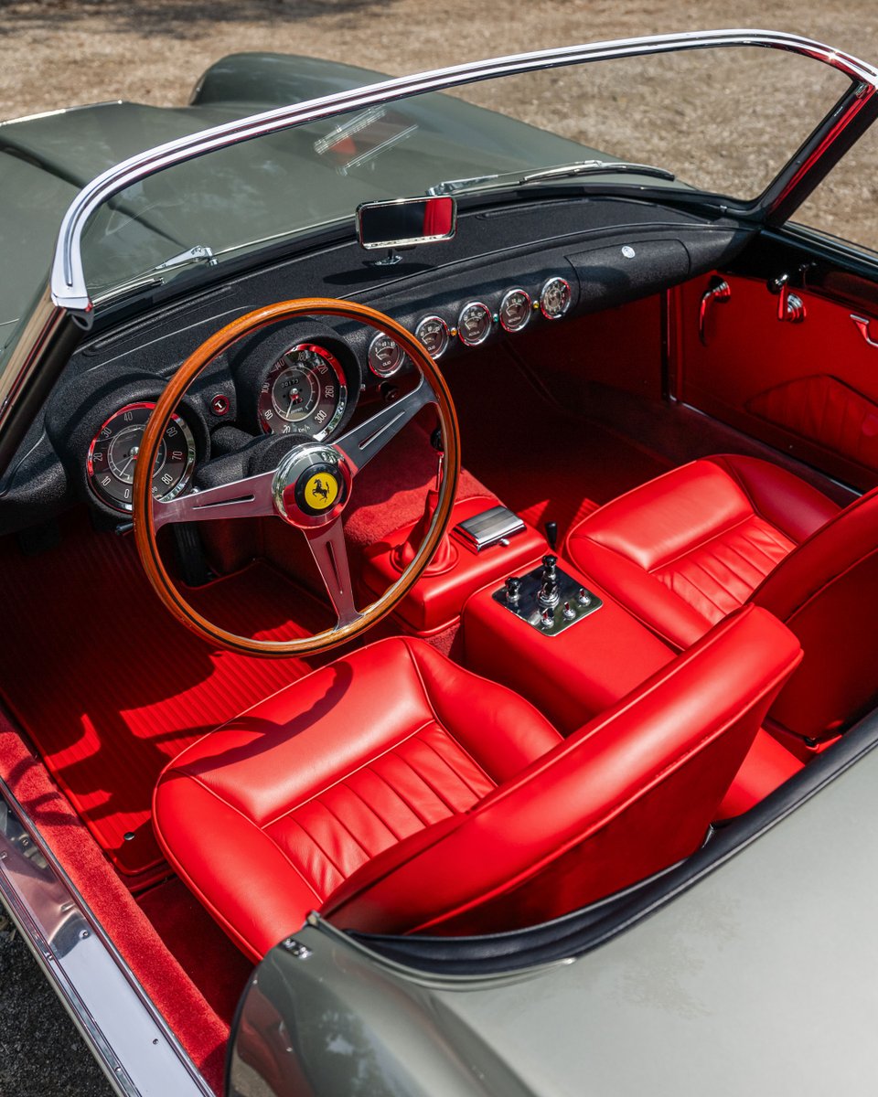 rmsothebys's tweet image. Ferrari’s first series-built cabriolet, restored to its Geneva Salon glory.
One of 40 Series I Pinin Farina 250 GTs, chassis 0801 GT was a factory show car and once owned by opera great Giuseppe Di Stefano.
Now concours-restored with its matching-numbers V12, it’s headed to RM…