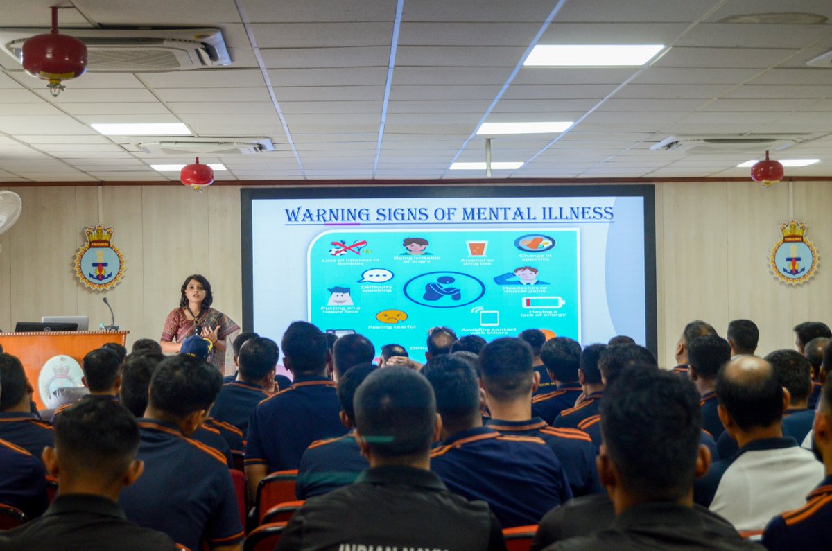 IN_WesternFleet's tweet image. "Two Sides of Sword”
#FitBody&FitMind"
Interactive workshops on Inner Wellness conducted by #SwordArm as a part of #60DayPsychologicalFitnessChallenge🧘. The sessions focused on #SpiritualHealthAndWellbeing, #MindfulMeditation, #ConsciousRelaxation and #DigitalDetox.…