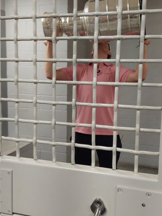 OddsShark's tweet image. Matthew Tkachuk brought the Stanley Cup to jail 😂
(Via: @lkorac10)
