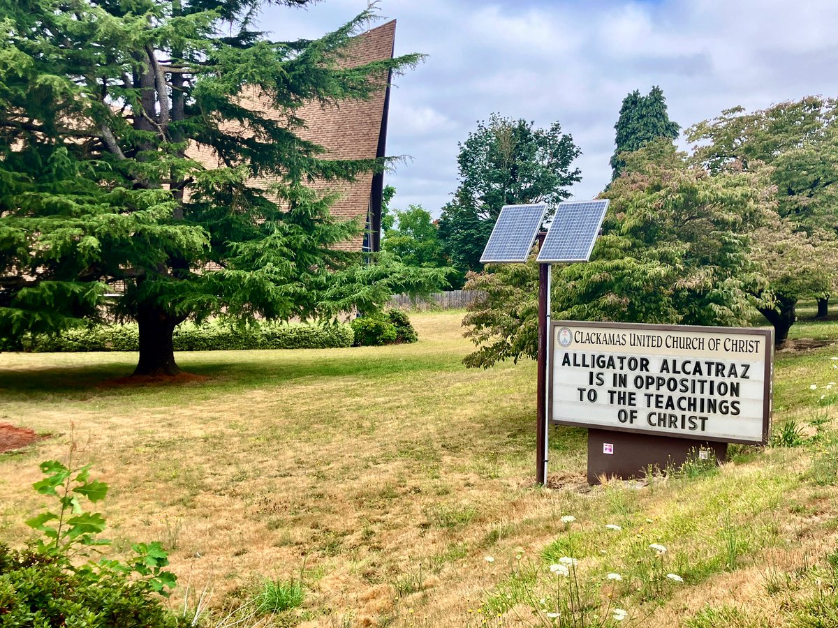 SIGN OF THE TIMES… this church sign in Milwaukie, OR getting lots of comments on social media with their take on #AlligatorAlcatraz.  The Clackamas United Church Of Christ is no stranger to controversial messages.  Your thoughts on this sign? #LiveOnK2 #Portland