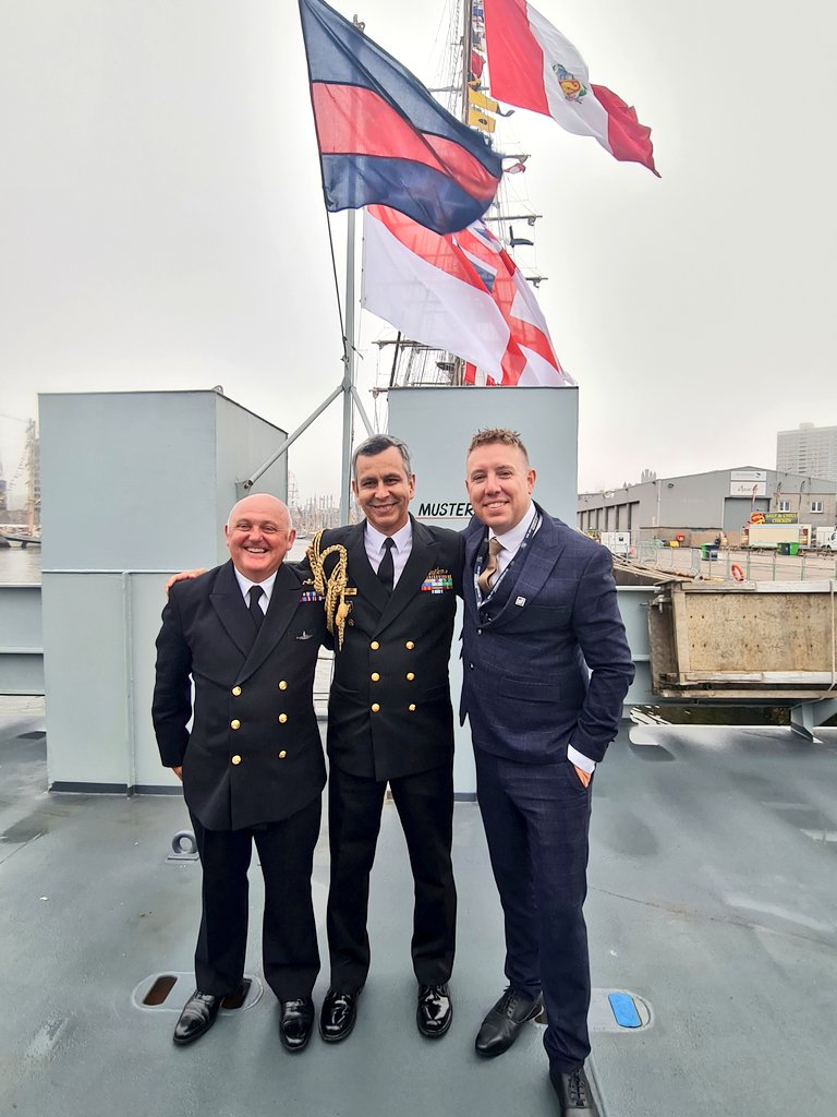 RNinScotland's tweet image. It was a great evening onboard @hms_mersey last night, who along with the @RoyalNavy HQ (Scotland & NI) hosted a VIP Reception onboard #TallShips2025 ⛵️ in #Aberdeen
⛵️⚓️🥳🇵🇪🇴🇲🇺🇾🇳🇱🇮🇹🇵🇱🇬🇧🥳⚓️⛵️
@tallshipsabdn @PortofAberdeen
@AberdeenCC @CdrePaulPitcher
