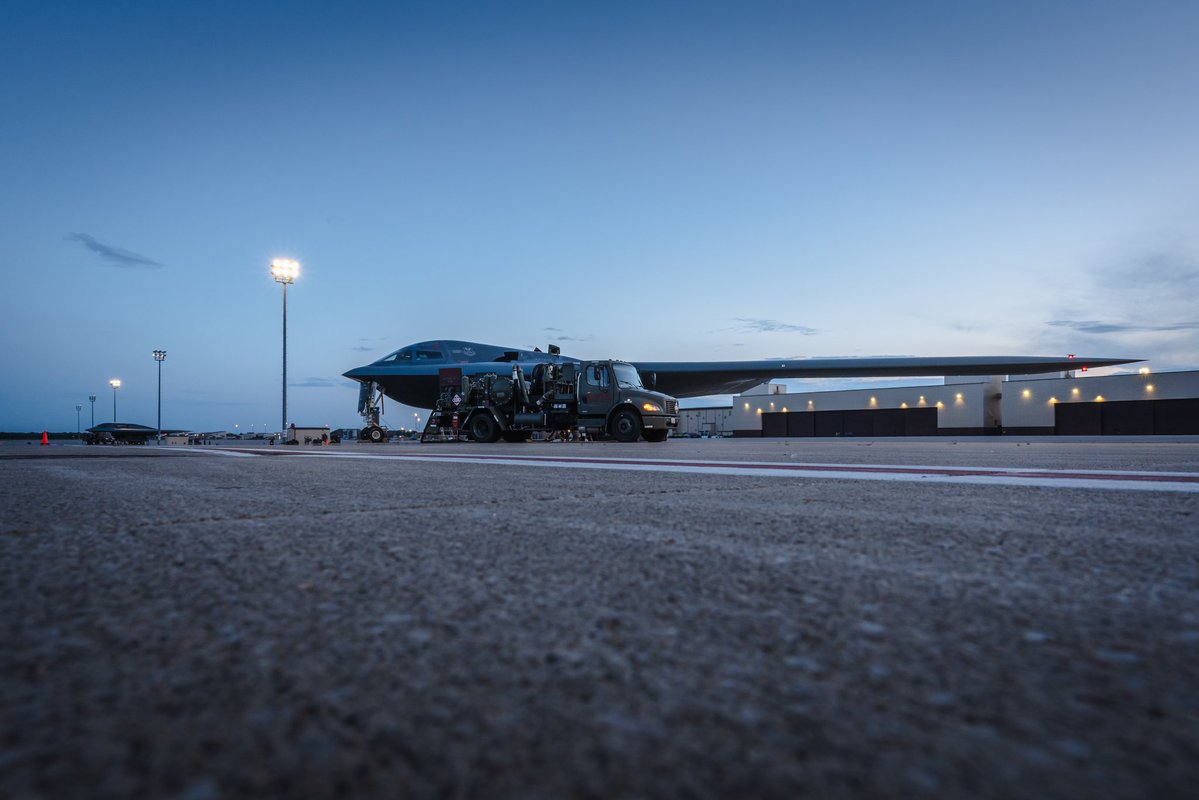 AcepilotAV's tweet image. Two B-2 Spirit stealth bombers receive fuel during hot-pit refueling operations at Whiteman Air Force Base, Missouri. (May 28, 2025)
.
Via: Staff Sgt. Joshua Hastings