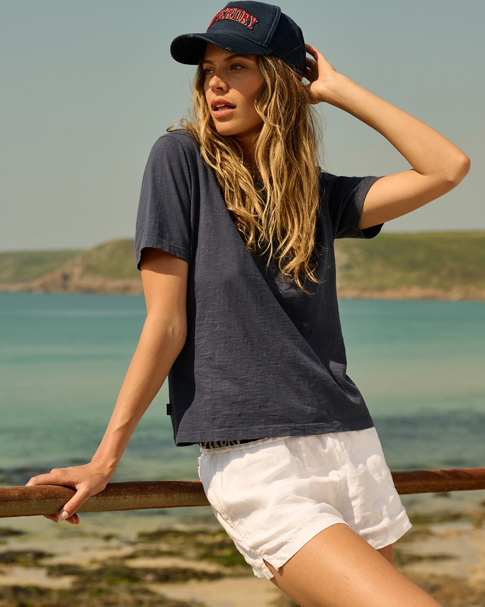Superdry's tweet image. Lightweight and finely spun from organic cotton, the Essential Logo Tee is made to move with the breeze - a soft, everyday staple for cloudless skies.
Explore The Coastal Roadtrip Collection.
Available online and in-store.