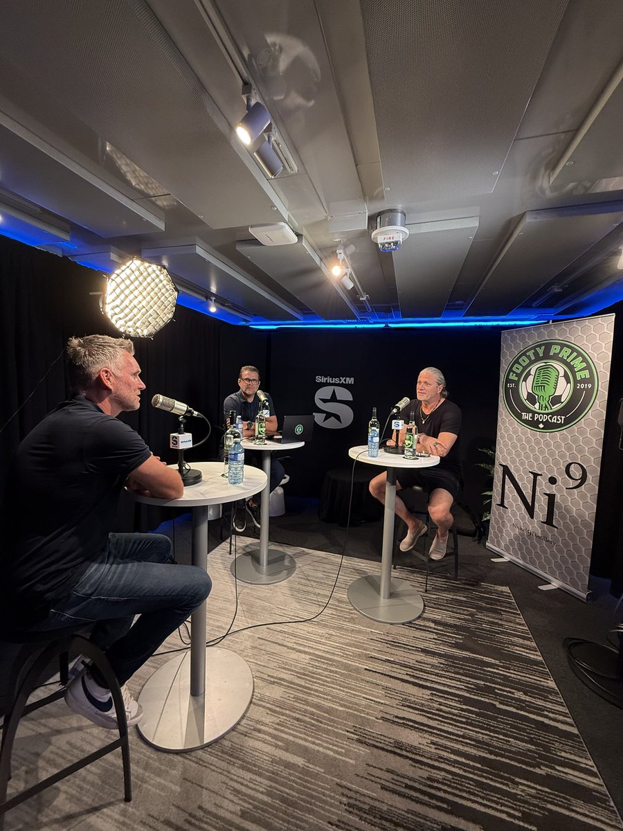 footy_prime's tweet photo. #EmmanuelPetit is in the house @siriusxmcanada! Chatting with @jamessharman and @JimmyBrennan11 https://t.co/HqfBkTaJNS