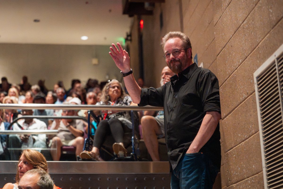stonybrooku's tweet image. The 30th annual Stony Brook Film Festival is on now through July 26 at @StallerCenter!
See 36 films from 19 countries—plus premieres, Q&As, and exclusive in-person screenings.
Check the schedule and get tickets: gosbu.co/3GAZxTv
Photos by Amber Lewis