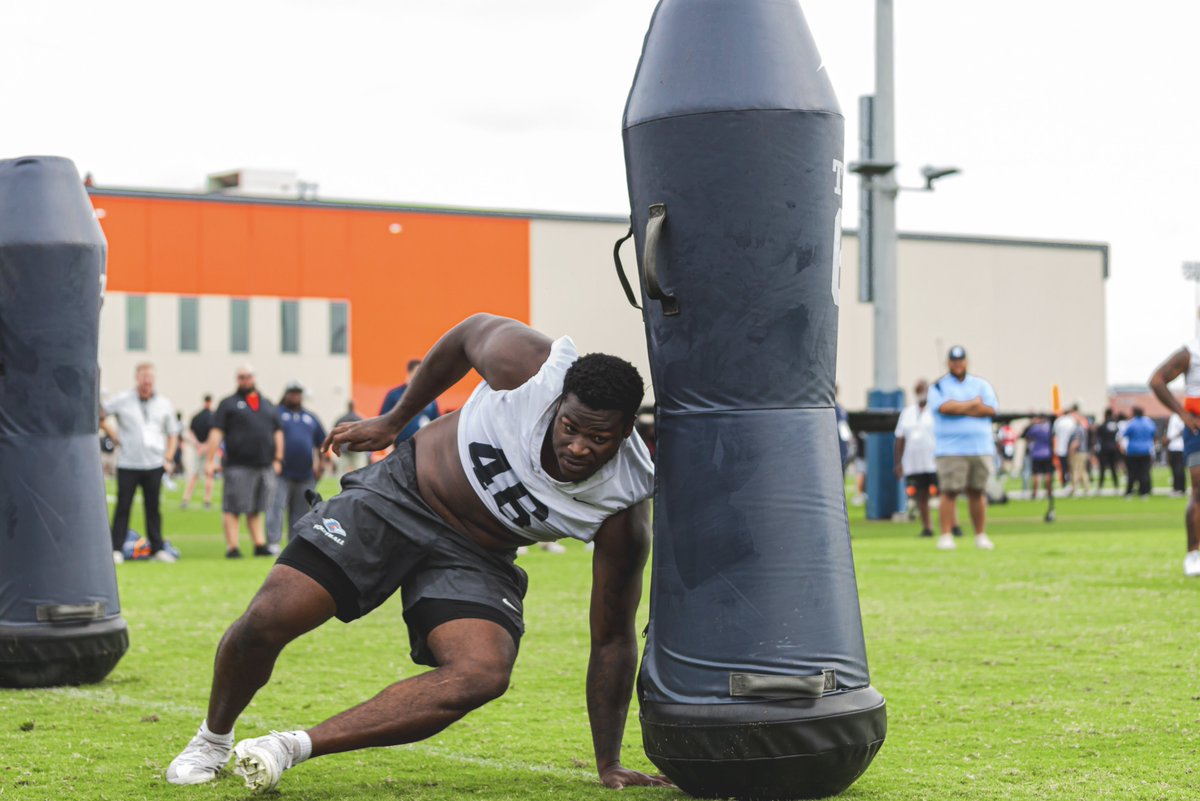 UTSAFTBL's tweet image. When there are more coaches than players at workouts π€―
We had 150+ THSCA coaches attended our open workout this morning!
#210TriangleOfToughness x #THSCA