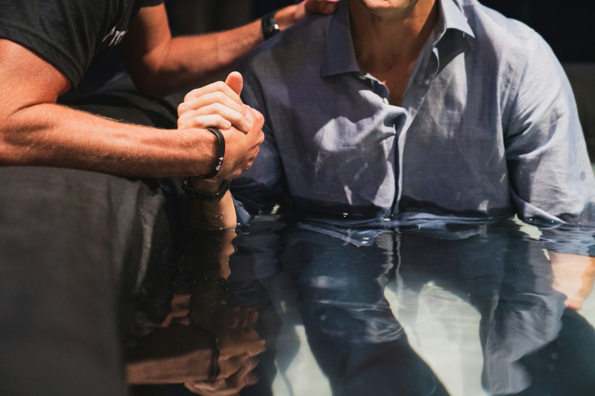 ABWE_Intl's tweet image. "I, the skeptic, the naturalist, bowed my knee to Christ—with joy. He saved me. Freed me. Changed me."
Praise the Lord that Samy was baptized last month in France along with two others!
Learn more about ministry in France:
loom.ly/fXX-ICM
#baptism #abwe