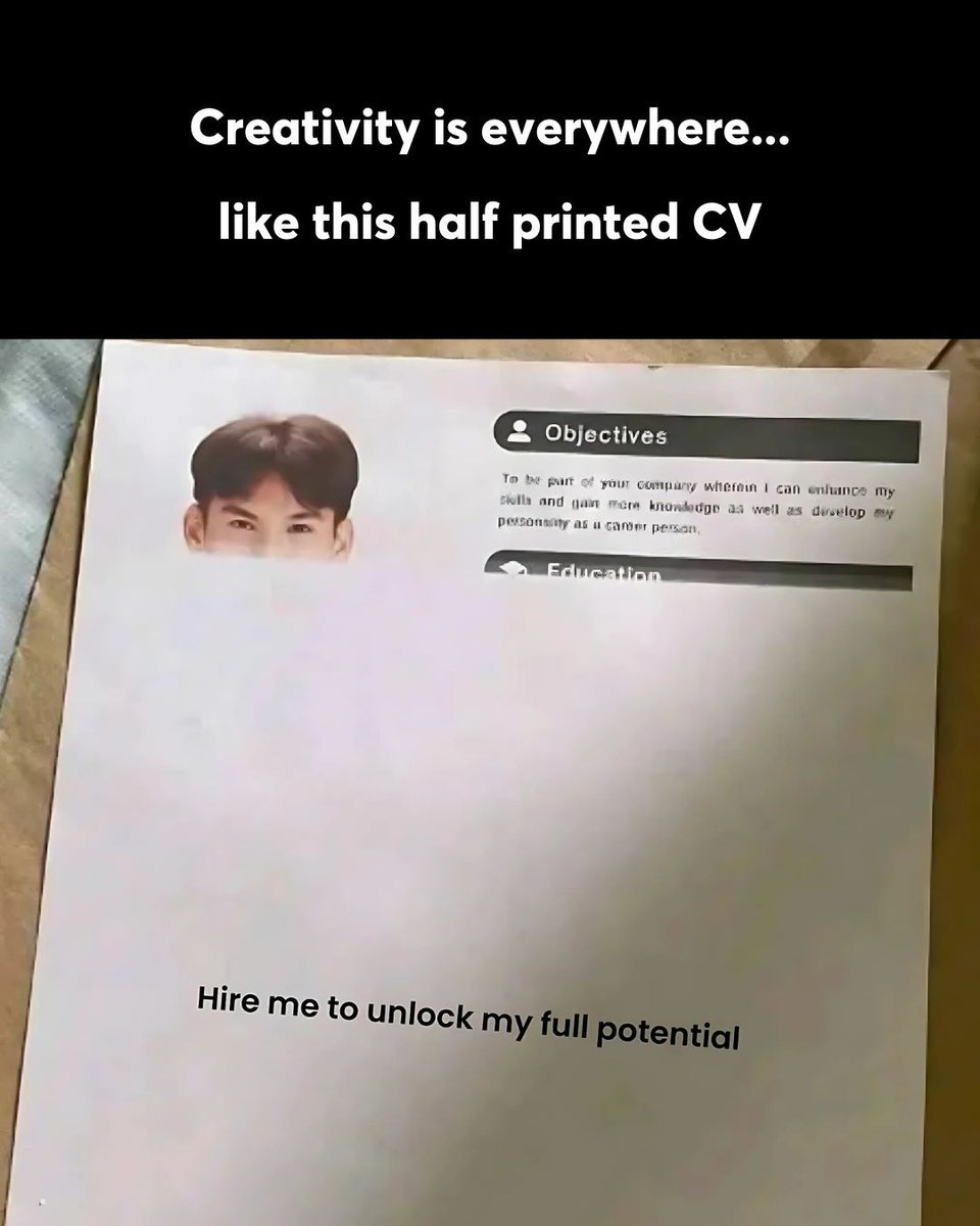 42Courses's tweet image. How about this for a bit of creative genius?
When your resume is only half-printed but your message is 100% clear.