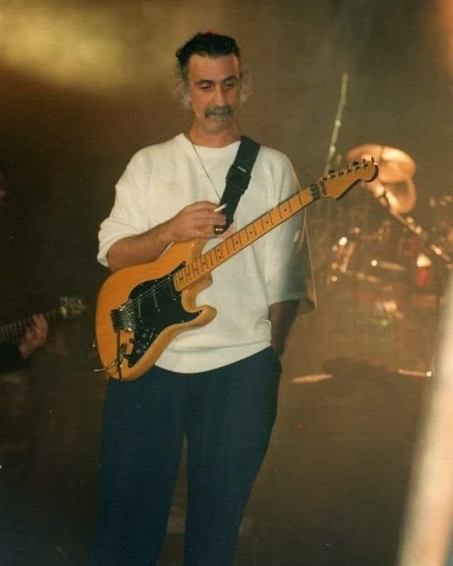 peterkidder's tweet image. Frank Zappa