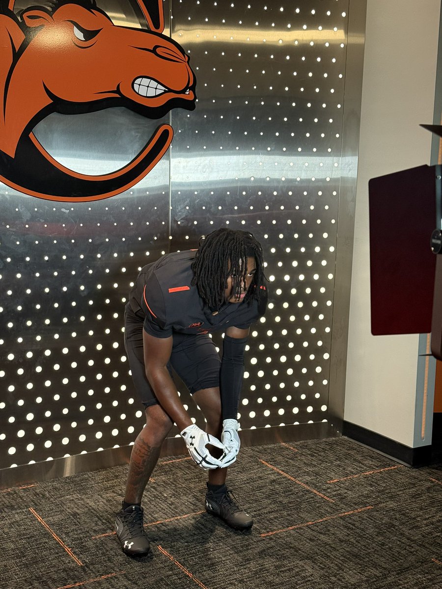 WillWilson_8's tweet image. Had a Great Official Visit @GoCamelsFB looking forward to being back soon!!! @CoachEAmoako @Coach_BHarris @SFBruinFootball @SFBruinStrength