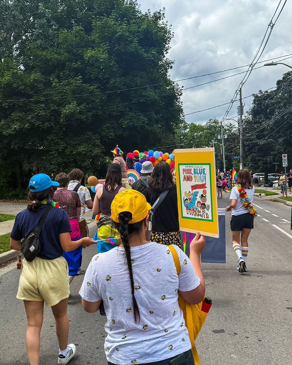 londonlibrary's tweet image. Loved being part of Pride London yesterday! 🌈
Thanks to everyone who joined us in celebrating inclusion, joy, and community.