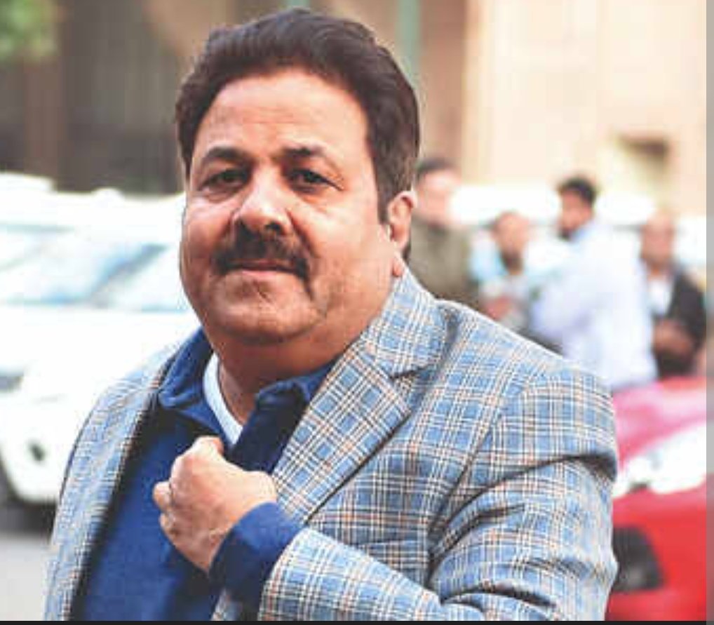 Crick_logist's tweet image. Suna hai market mein Naya post khaali hua hai 🤪