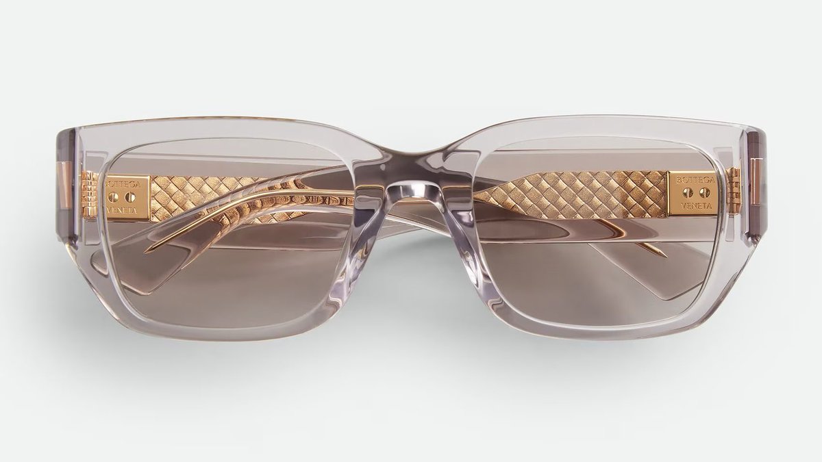 StreetFashion01's tweet image. Bottega Veneta’s new Intrecciato Sunglasses🙂↕️