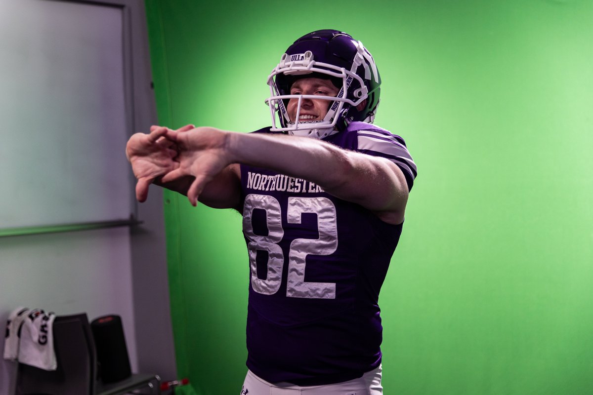 Northwestern Football tweet media