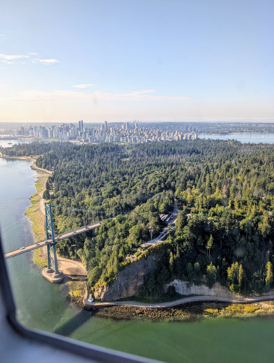 guyfelicella's tweet image. No traffic up here! Beautiful Stanley Park Vancouver 🇨🇦