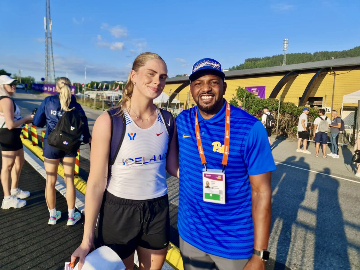 Pitt_TF_XC's tweet image. Eva at the European U23 Championships 🇮🇸
Competing for @IcelandAthletic
in Bergen, Norway, Eva concluded her stellar season with a jump of 1.77-meters 👏