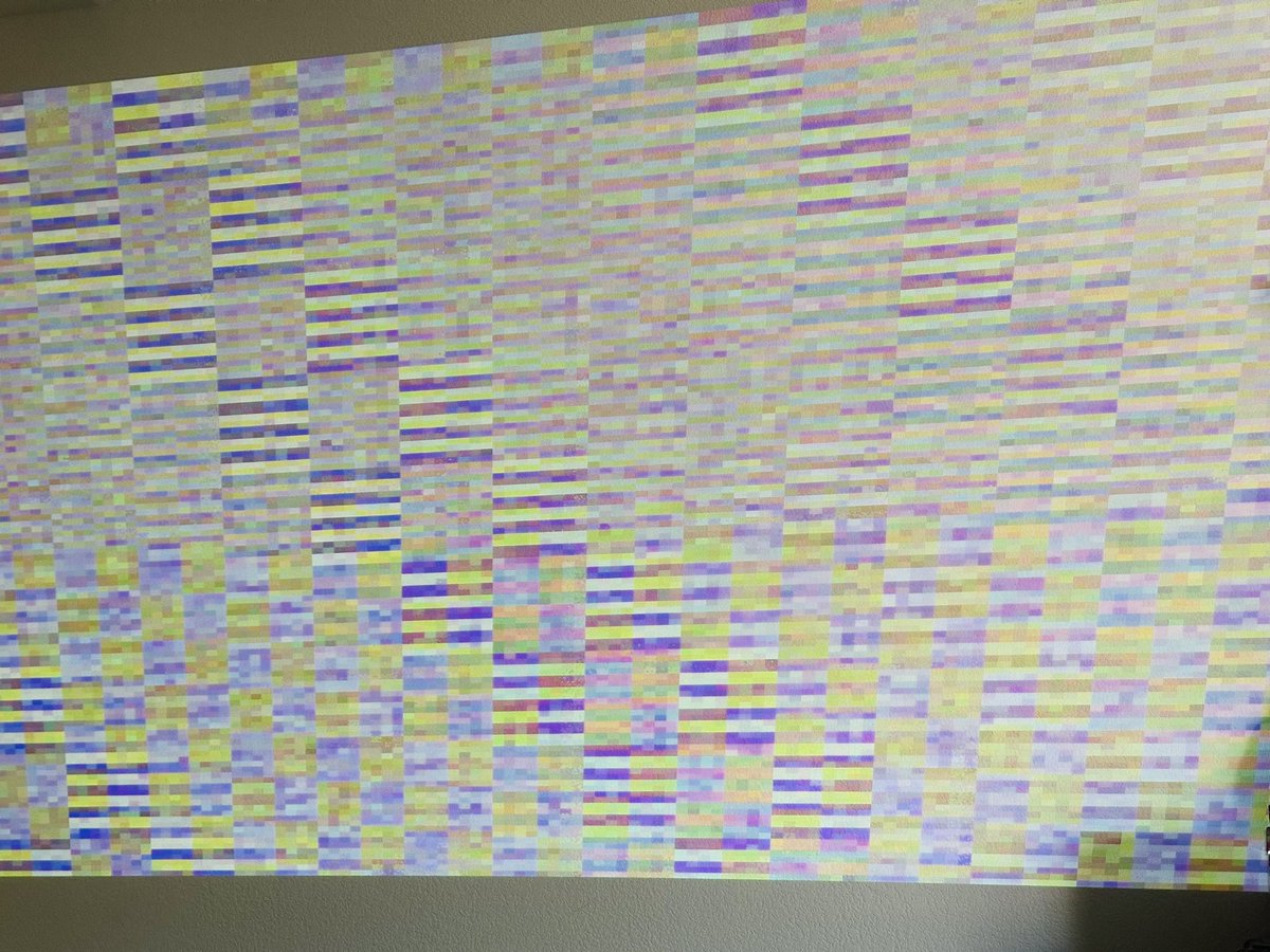 dba_suman's tweet image. Samsung freestyle projector gen 1 display shows the following when everything else seems fine. Remote control power on off, volume up/down works. What is the resolution @SamsungUS ?