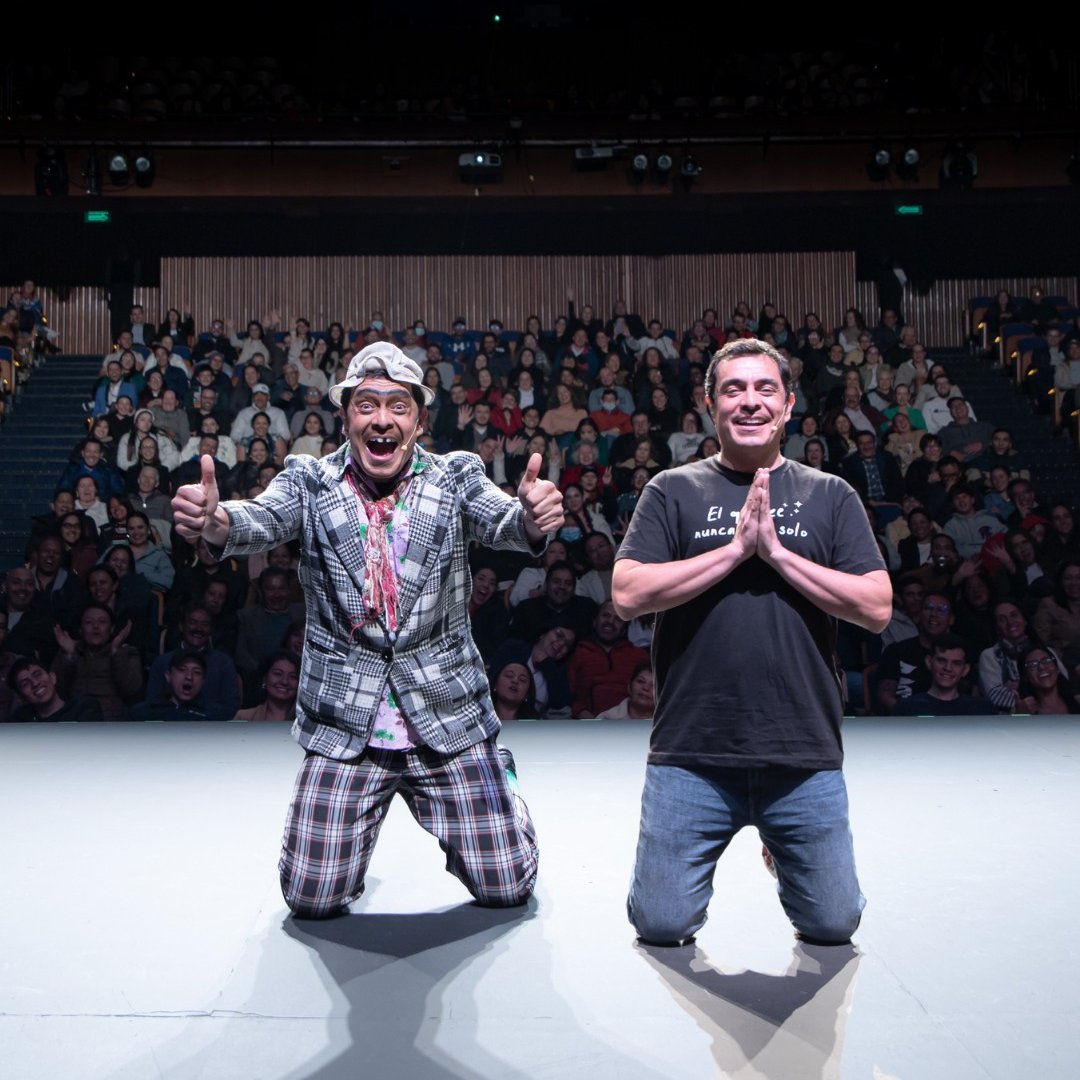 Gracias Bogotá! Y bienvesnidos a #ElClubdelosVulnerables.

Sigue Armenia este viernes 25 de julio. Últimas bosletas en latiquetera.com/site/suso-el-p…
