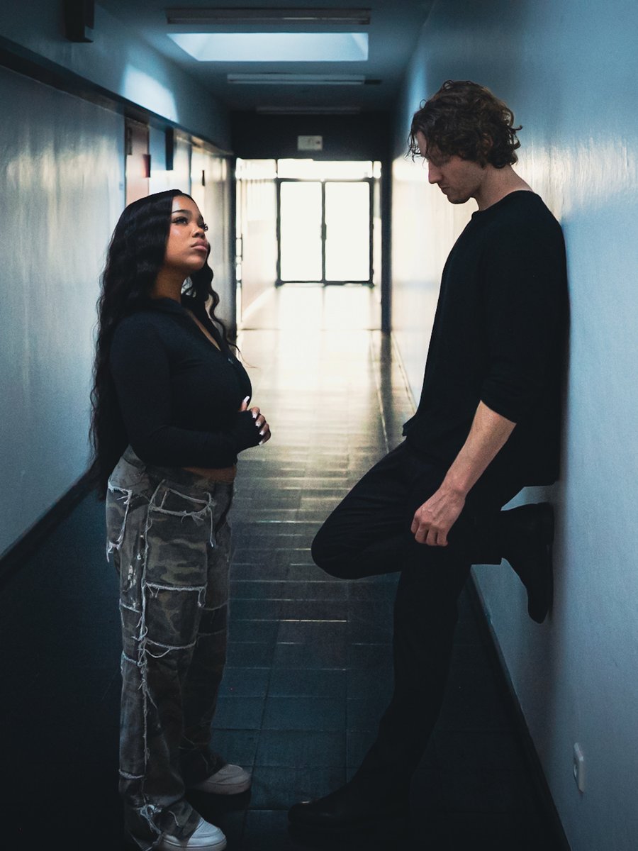 ZoeWeesOfficial's tweet image. some of you already guessed it… our new song „Learn To Love“ will be yours this friday ❤️ you can pre-save it now with the link below. we can‘t wait for you to finally listen to this! lovee from Zoe &amp;amp; Dean  #learntolove #newmusic #zoewees #deanlewis #zoeweesdeanlewis