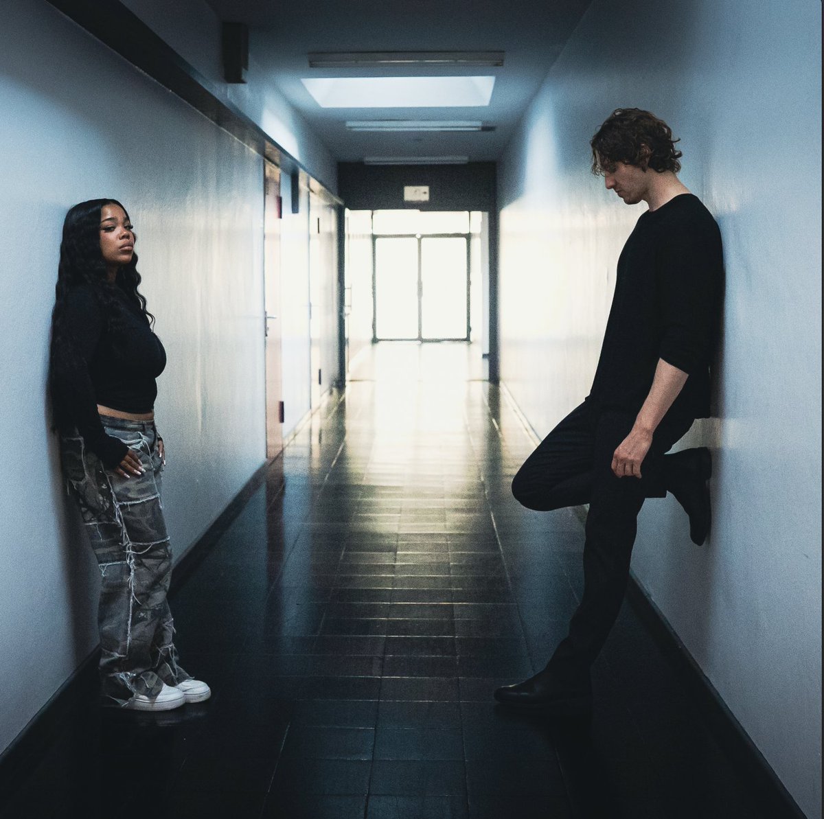 ZoeWeesOfficial's tweet image. some of you already guessed it… our new song „Learn To Love“ will be yours this friday ❤️ you can pre-save it now with the link below. we can‘t wait for you to finally listen to this! lovee from Zoe &amp;amp; Dean  #learntolove #newmusic #zoewees #deanlewis #zoeweesdeanlewis