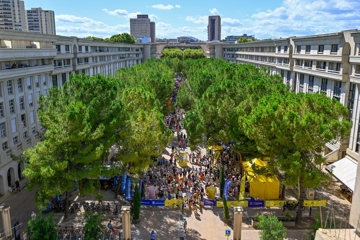 Ville de Montpellier (@montpellier_) on Twitter photo Une première après-midi exceptionnelle sur le Fan Park du <a href="/LeTour/">Tour de France™</a> 🤩
RDV demain de 10h à 18h pour de nouvelles animations 🎉
📍 Places du Nombre d’Or et du Millénaire
✅ Gratuit et ouvert à tous
Programme du Fan Park mardi 22 juillet 👉 mntp.fr/tour-de-France Une première après-midi exceptionnelle sur le Fan Park du <a href="/LeTour/">Tour de France™</a> 🤩
RDV demain de 10h à 18h pour de nouvelles animations 🎉
📍 Places du Nombre d’Or et du Millénaire
✅ Gratuit et ouvert à tous
Programme du Fan Park mardi 22 juillet 👉 mntp.fr/tour-de-France