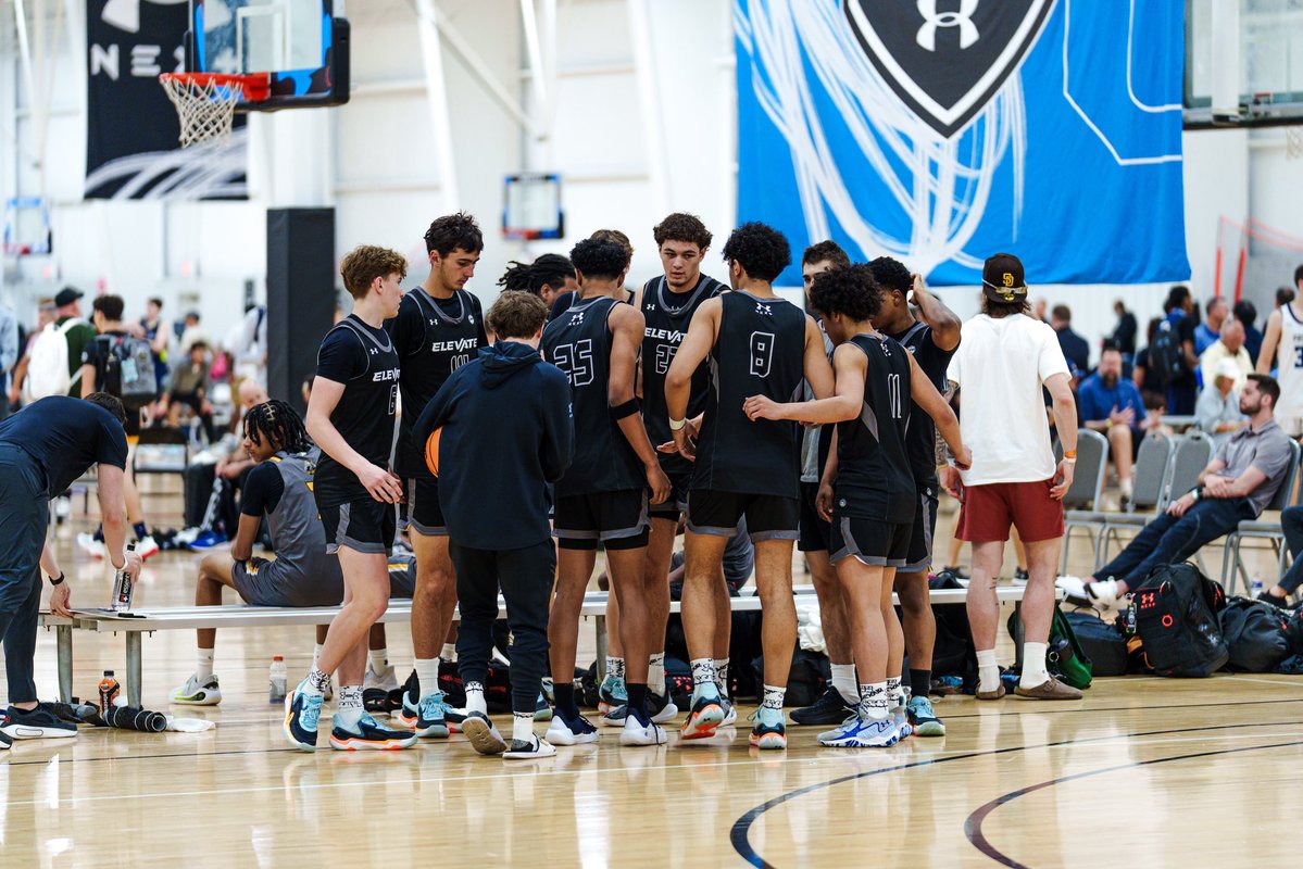 CoachSotos's tweet image. ✅ Year 1 for Elevate UAA is officially in the books!
14-6 in UAA / 20-8 Overall
2nd Place – UAA Pool A
5th Place – UAA Overall Standings
Elite Eight – UAA Championships
🔥8 Players w/ REAL D1 or D2 Scholarship Offers🔥
@FundamentalUA @UANextBHoops
@KyleJakobe @mikeweinstein55