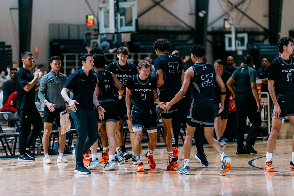 CoachSotos's tweet image. ✅ Year 1 for Elevate UAA is officially in the books!
14-6 in UAA / 20-8 Overall
2nd Place – UAA Pool A
5th Place – UAA Overall Standings
Elite Eight – UAA Championships
🔥8 Players w/ REAL D1 or D2 Scholarship Offers🔥
@FundamentalUA @UANextBHoops
@KyleJakobe @mikeweinstein55