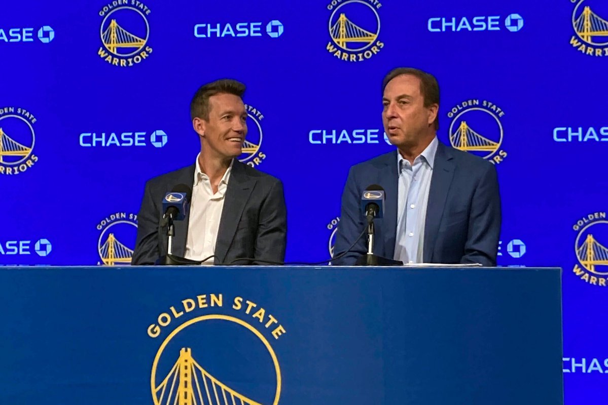 DubNationMedia's tweet image. Meet the Warriors front office
-has not moved in 3 weeks
-can’t secure a 40 year old Al Horford
-love Jonathan Kuminga 😍
-promise to get Steph more help but never do
-built a two timeline situation in middle of Curry’s prime (Lacob)
Who has it worse than us?